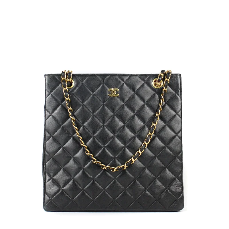 CHANEL - Sac cabas plat vintage