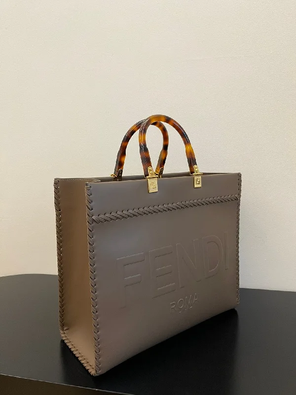 Fendi Sunshine Shopper Medium Bag