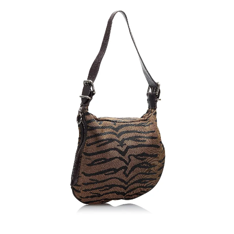 Fendi Zebra Print Oyster (SHG-CayGQz)