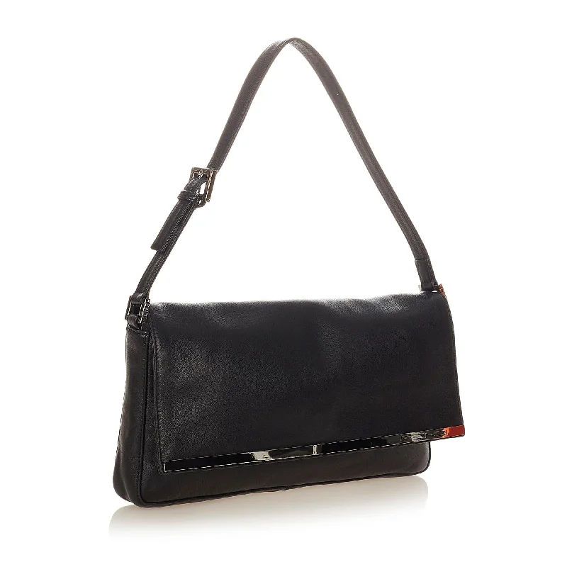 Fendi Leather Baguette (SHG-26704)