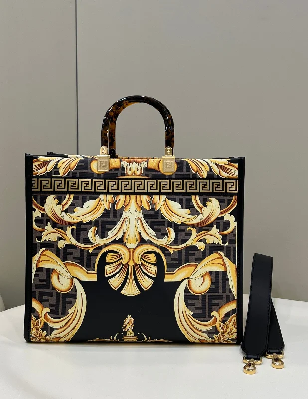 Fendi Sunshine Shopper Meduim Bag